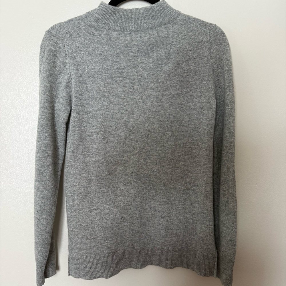 JCrew Gray cashmere woman’s Sweater